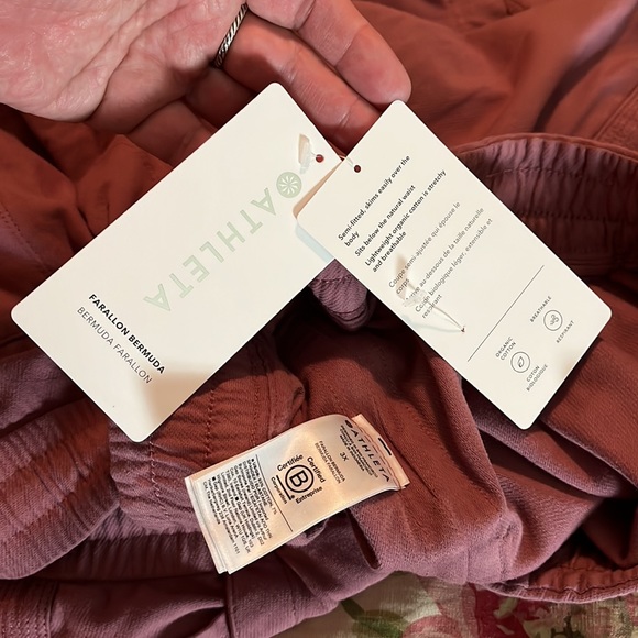 ATHLETA Size 3X Parallon Bermuda Dusty-Rose-Pink Mid-Rise Stretch Cozy $79 NEW - Picture 12 of 16